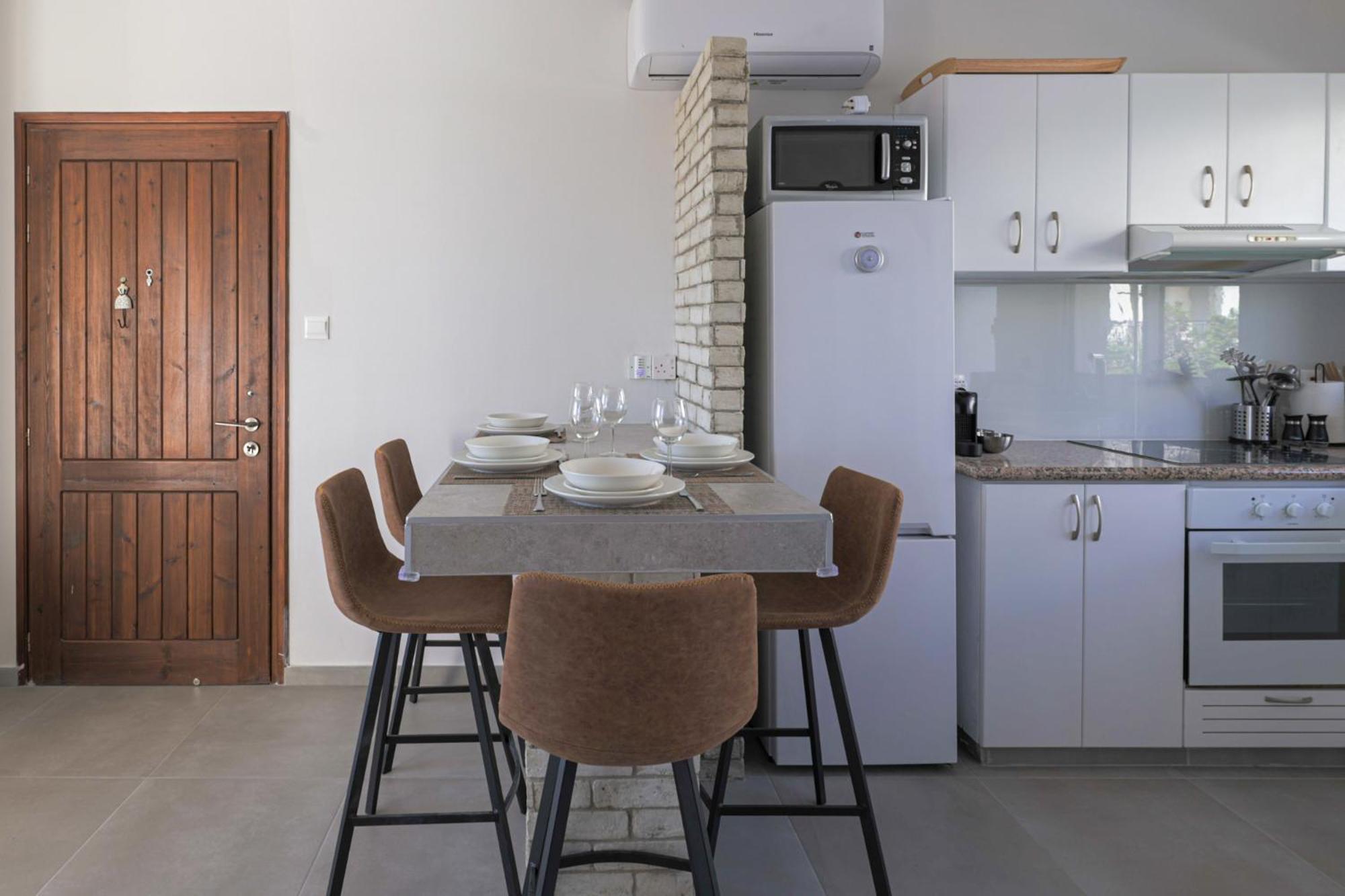 Eden Blue-Horizon 1B, Paphos, Sea View, Pool Apartment Konia Exterior foto